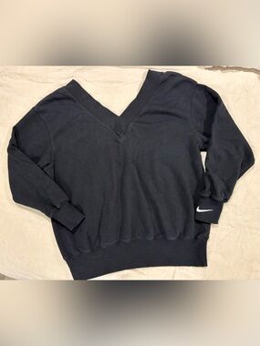 Nike Phoenix Oversized Fleece V-Neck Sweatshirt in black Size Small